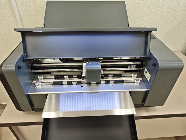 Режущий плоттер с автоподачей A3 Max Plus (биговка колесом + резка) - Продажа полиграфического оборудования для типографий